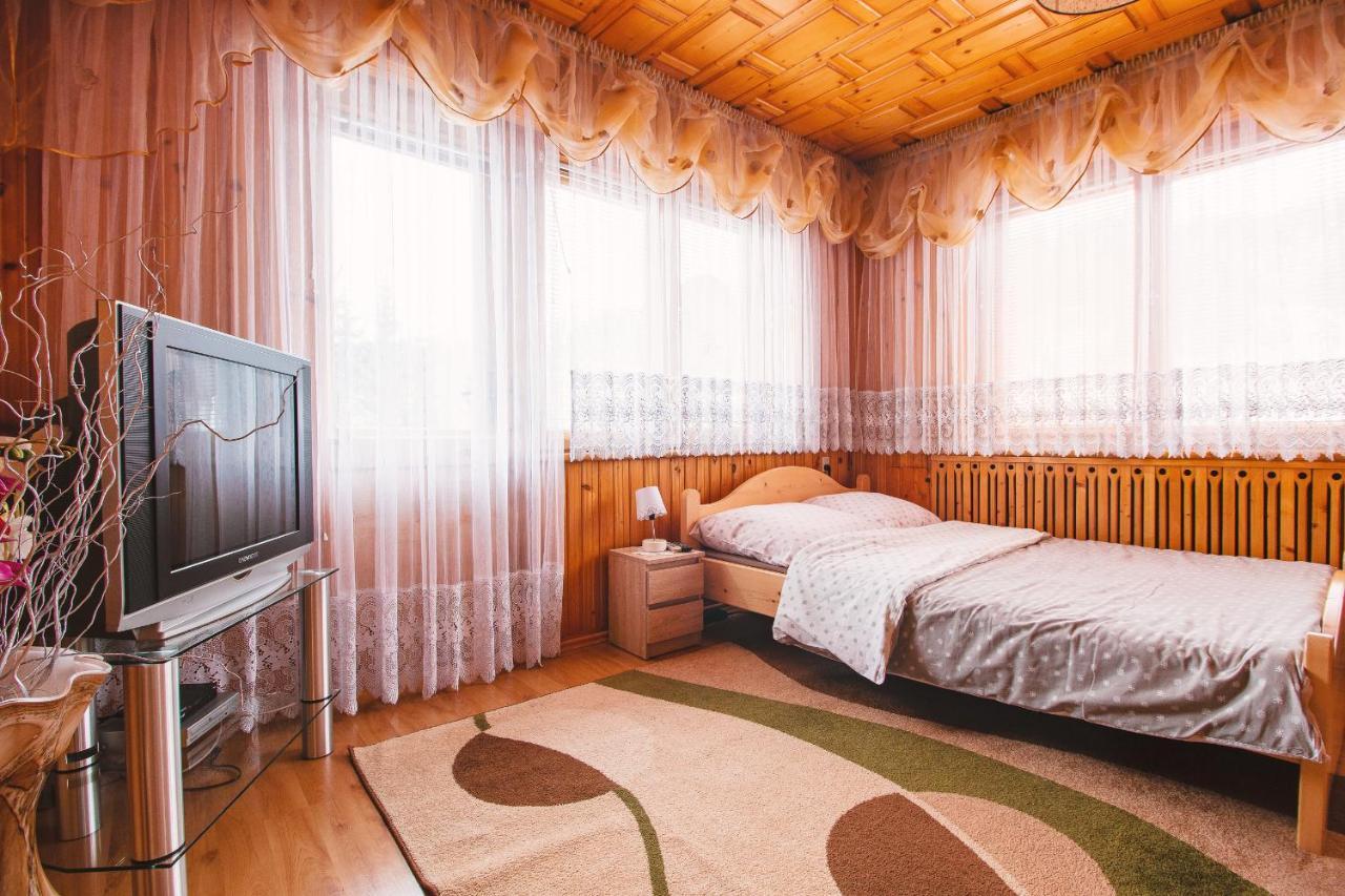 Dom Na Podhalanskiej Ferienhaus